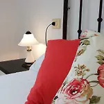 Elena شقة *